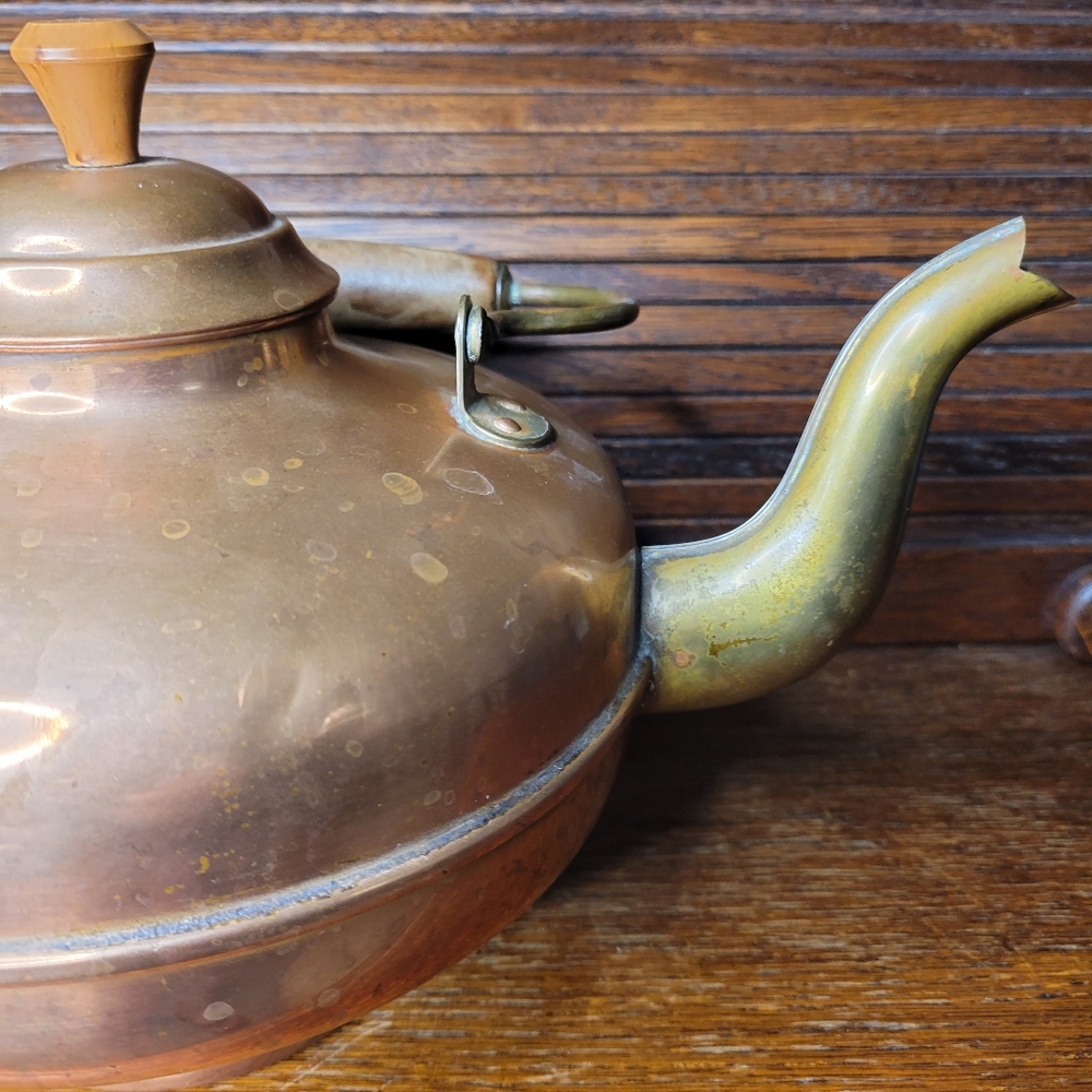 Copper kettle - Picture 6 of 12